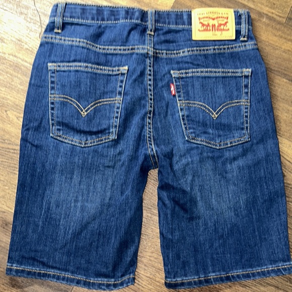 Levi’s Boys Shorts - Picture 2 of 5
